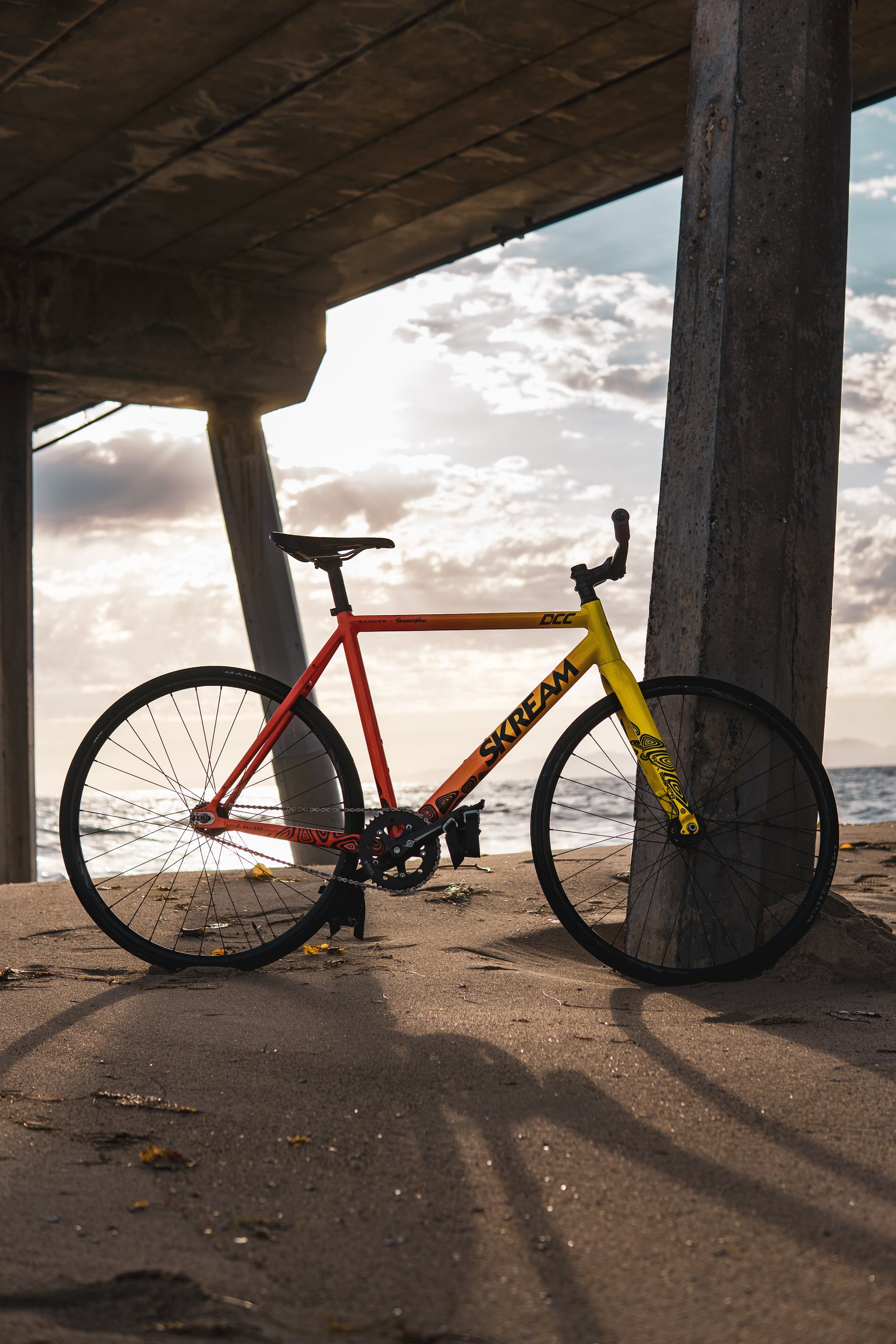 Skreambikes Ranger Theregoesmemo Limited Edition Frameset in orange/yellow color